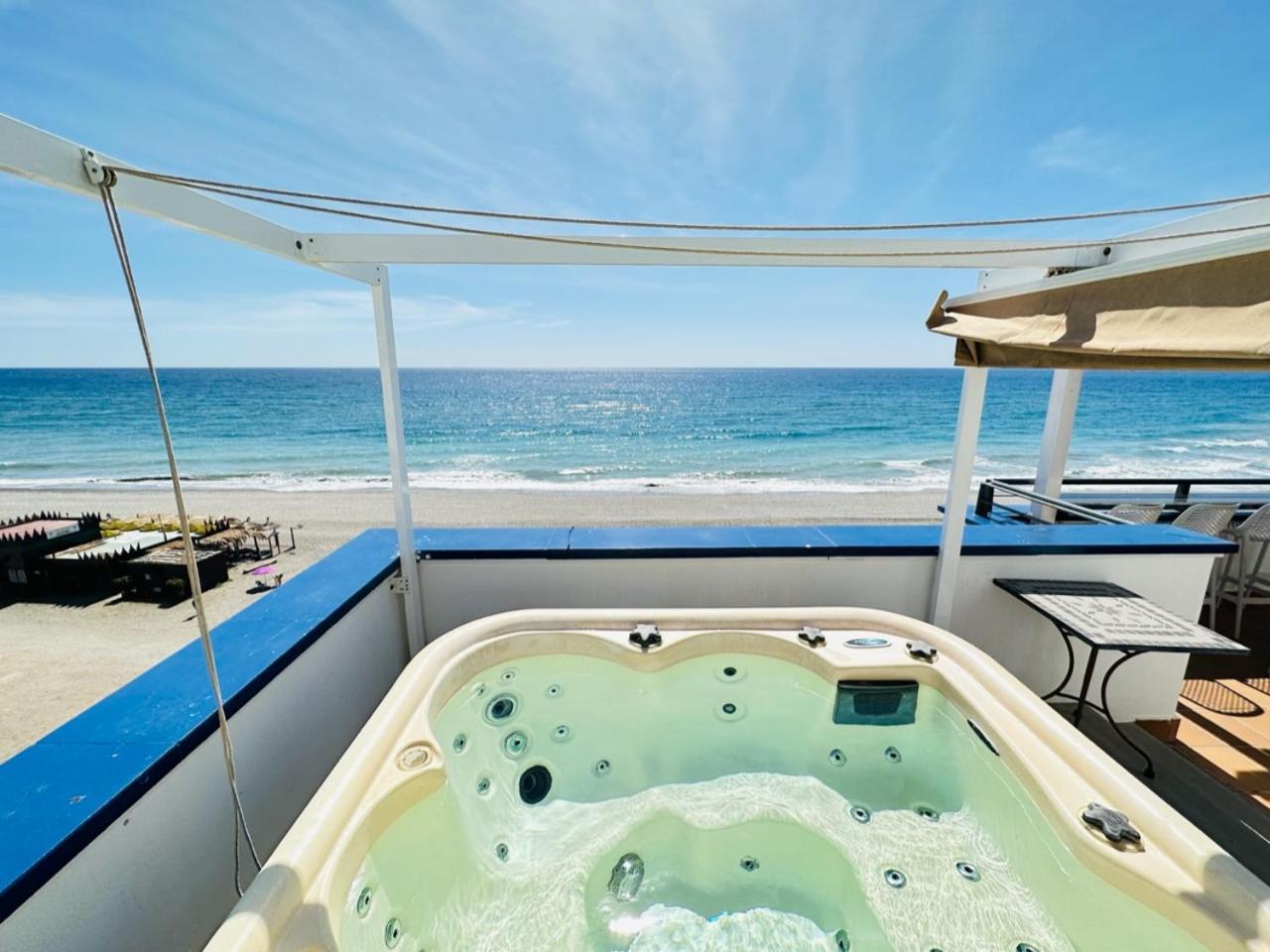 The Beach Penthouse Торрокс-Коста Экстерьер фото